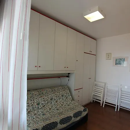 公寓 Solarium Immobiliare Friuli 比比翁